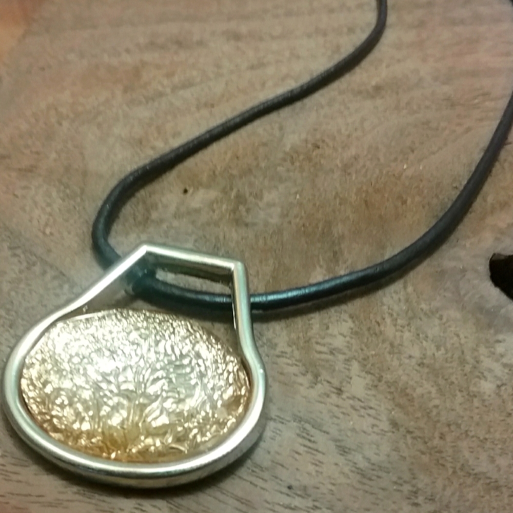 🌹Foiled glass pendant adjustable faux leather